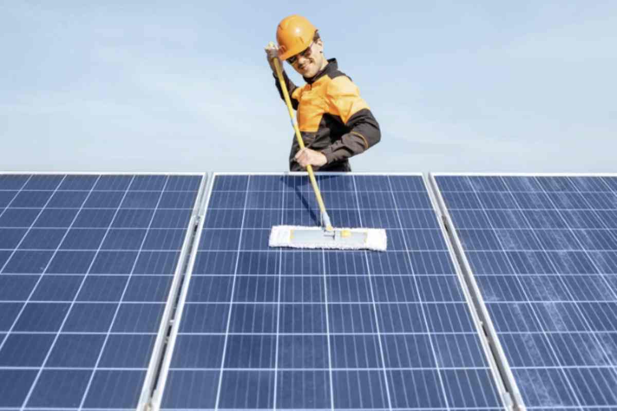 Per garantire una manutenzione corretta e preservare l’efficienza del fotovoltaico, è opportuno affidarsi a tecniche e materiali adeguati.