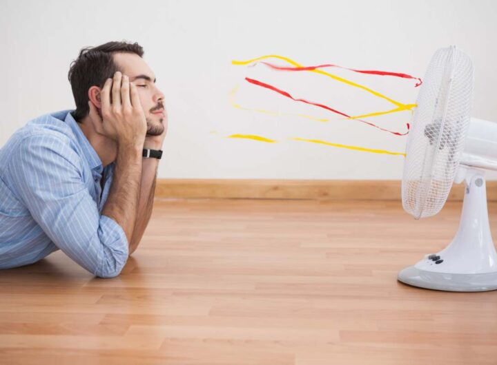 Uomo ventilatore casa