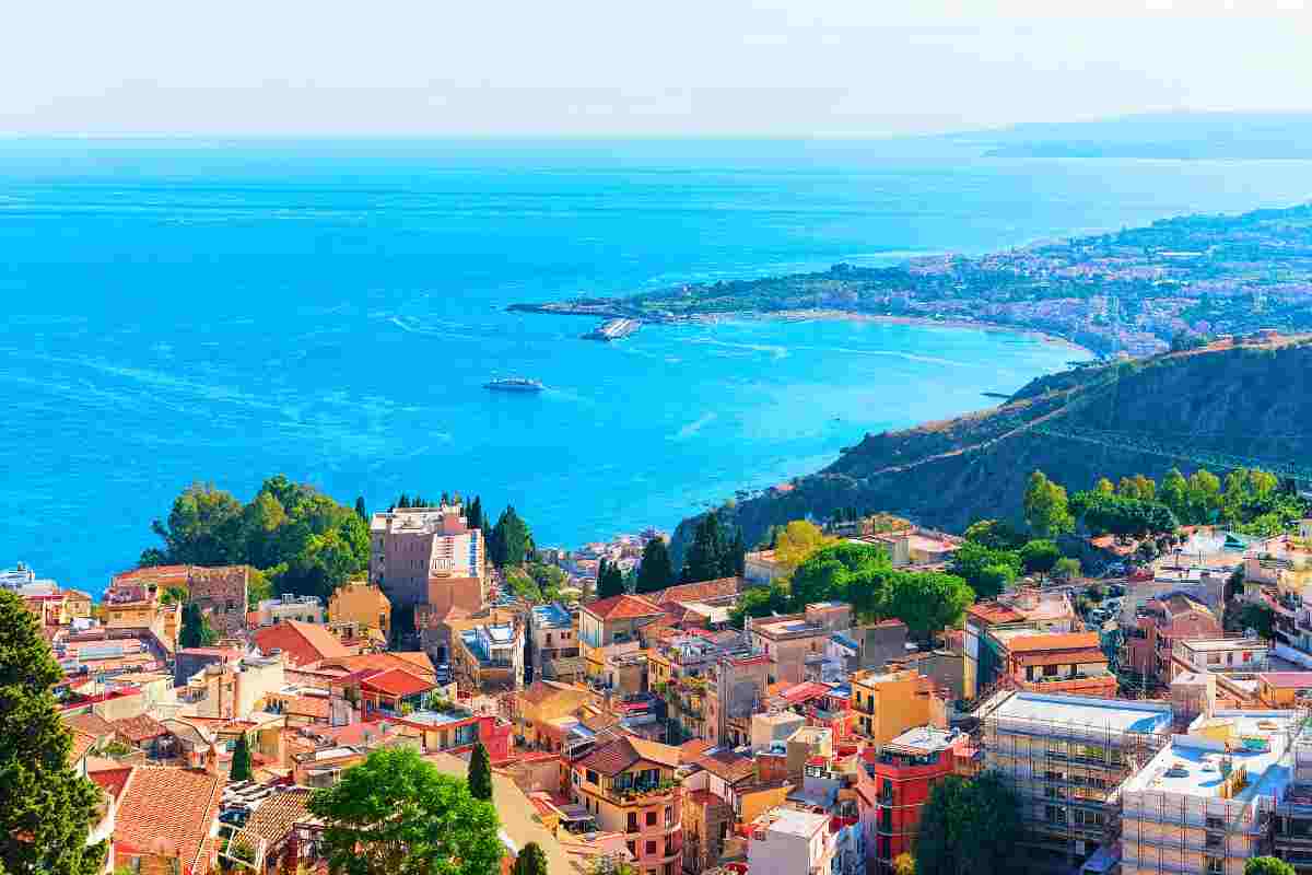 Basta sacrifici, vivi in riva al mare con soli 450 euro al mese