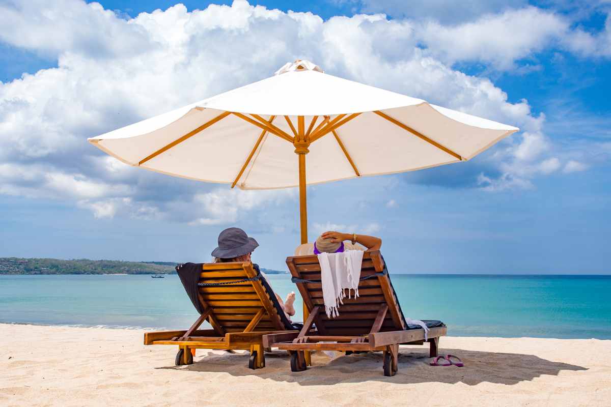 spiaggia ombrellone 8 euro
