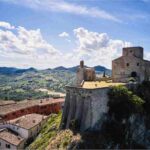Qual è il borgo italiano più bello in estate?