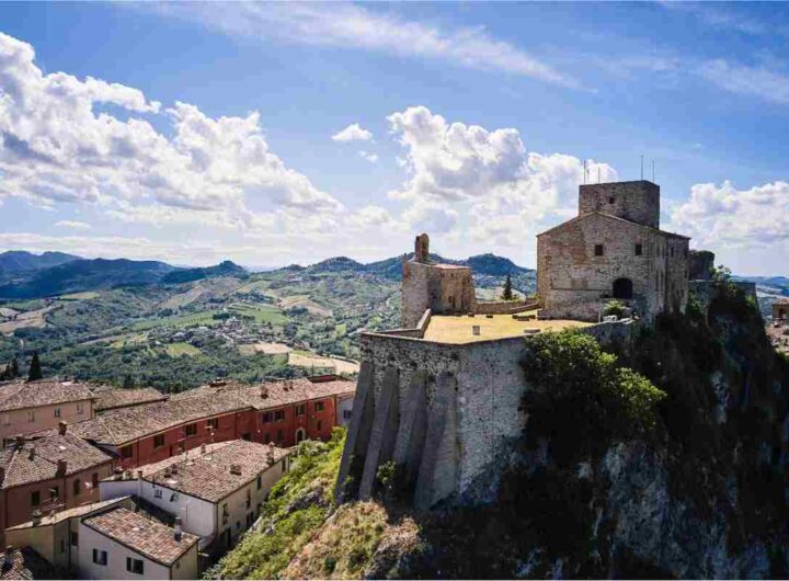 Qual è il borgo italiano più bello in estate?