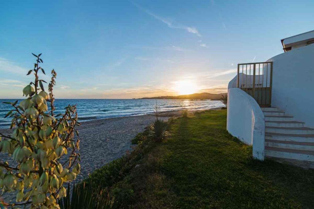 case al mare 1 euro, i comuni che abbracciano l'iniziativa