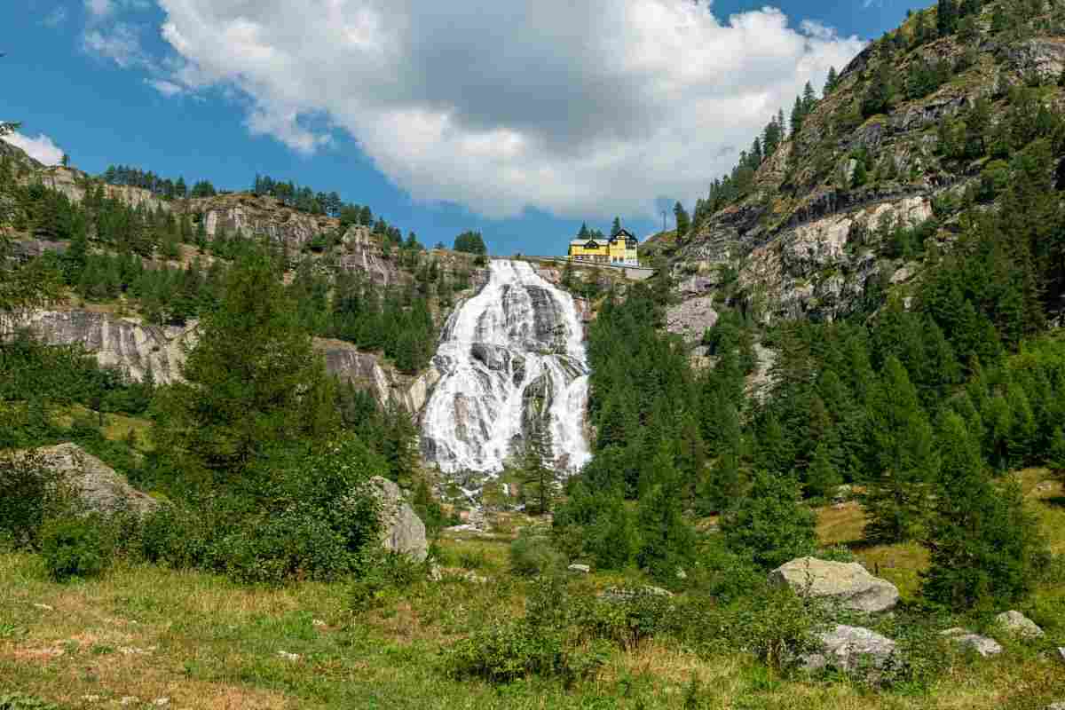scopri le cascate del toce in piemonte